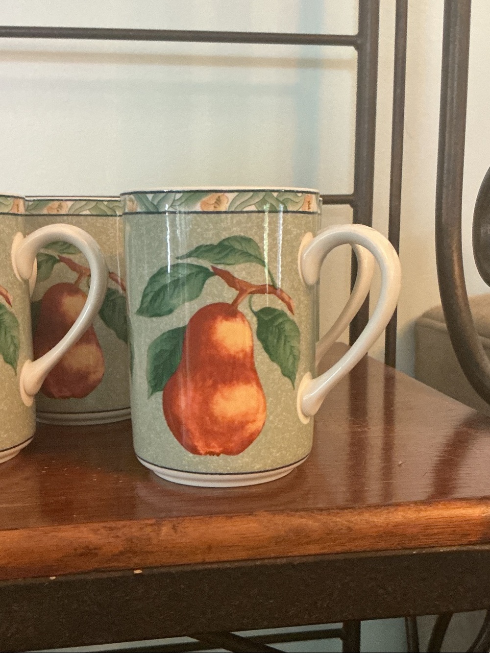 Victoria & Beale L’AMOUR Mug